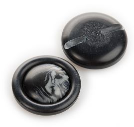 Gombík, priemer 38 mm