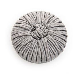 Gombík, priemer 28 mm