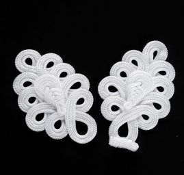 Japonské zapínání "knoflík" velké - ornament bílá