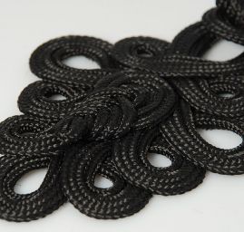 Japonské zapínání "knoflík" velké - ornament černá