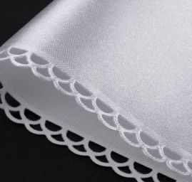 Kapesník ozdobný saténový zdobný lem