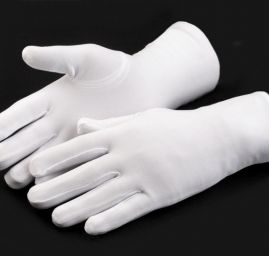 Rukavice bílé taneční