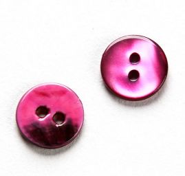 Knoflík perleťový dvoudírkový fuchsiový