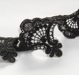 Krajková vsadka černá