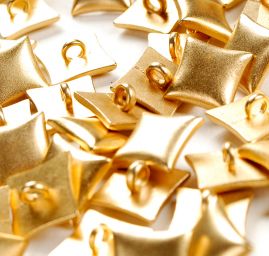 Knoflík kovový zlatý čtverec