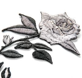 Květinová aplikace nažehlovací šedá růže