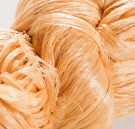 Lýkový suk béžové barvy