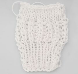 Bavlnená priadza Marlen hrbolčekov biela