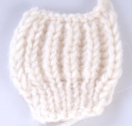 Vlněná pletací příze Marlen smetanová tenká