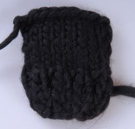 Efektní silnější příze Marlen "robusto" černá