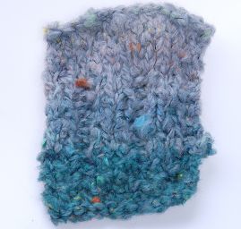 Efektní samovzorovací příze MarLen tyrkysová