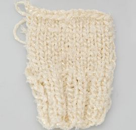 Efektní příze Marlen s uzlíčky smetanová