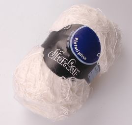 Vlněná pletací příze MarLen bílé barvy