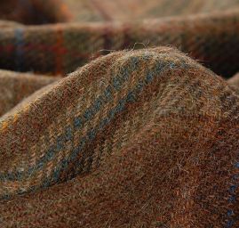 Vlněná teplejší kostýmová látka tweed vzor kostka