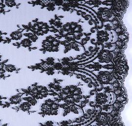 Efektní krajka vyšívaná na tylu černá II.jakost