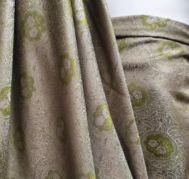 Brokát nepružný vintage medajlon zelenošedý