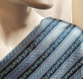 Brokát nepružný  květy a proužky tyrkysovofialový