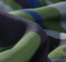 Viskozová látka vzor pruhů modrá/zelená