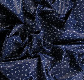 Bavlněná látka modrotisk vzor kytiček a puntiků