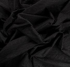 Madeira krajka motiv květin a pruhů černá