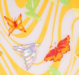 Hedvábný šifon motýlci žlutý podklad