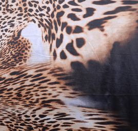 Satén digitální tisk zvířecí motiv hnědý