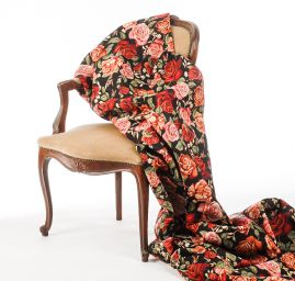 Dekorační látka růže na černém podkladě