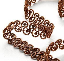 Odevné prámik hnedý