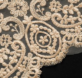 Krajka lem vzdušná na tylu béžová