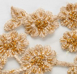 Krajková vsadka květinový vzor zlatobéžová