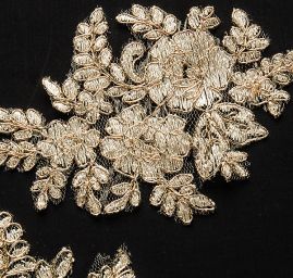 Krajková aplikace středová zlatá