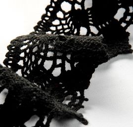 Krajka lem geometrický vzor černá
