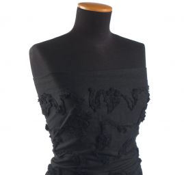 Len viskoza s plastickou aplikací černé barvy