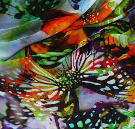 Šifon vzor pestrých motýlů fialový podklad