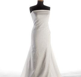 Etamín jemný hladký barvy slonové kosti