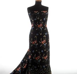 Viskozová letní látka s výšivkou květin černá