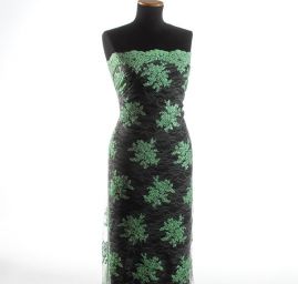 Krajka na vzorovém tylu květy světle zelená