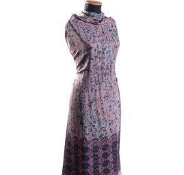 Hedvábný atlas květinový motiv/krajka starorůžová