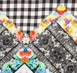 Atlas nevšední geometrický motiv kostky/květy/krajka