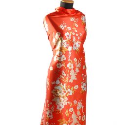 Atlas variace kimono style pnoucí květy/červená