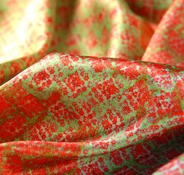 Atlas jemný grafický design motýlci/květy velký