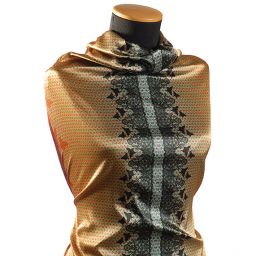 Atlas jemný grafický design motýlci/květy malý