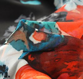 Žoržet variace kimono style květy/černá