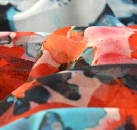 Žoržet variace kimono style květy/černá