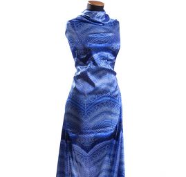 Hedvábný atlas krajkový motiv vlnek