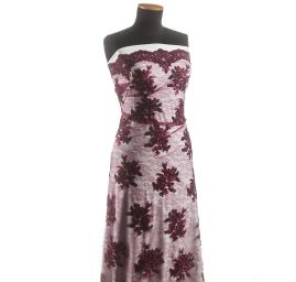 Krajka na vzorovém tylu květy purpurová/fialová