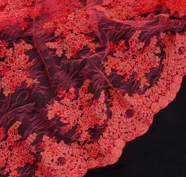 Krajka na vzorovém tylu květy malinová/fuchsiová