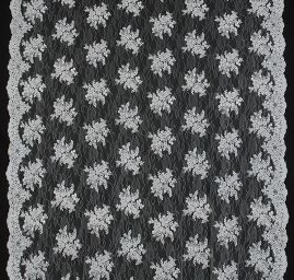 Krajka na vzorovém tylu květy světle šedá