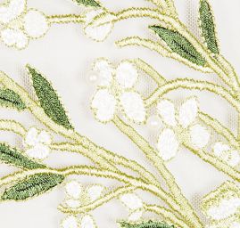 Krajka květinová výšivka na tylu s aplikací květů