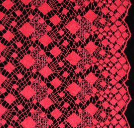 Efektní hrubá krajka geometrický motiv fuchsie